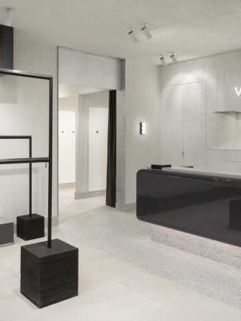 0098_Velocity-Bondi_Studio-Traces-350x467