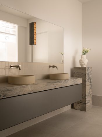 Studio-Traces_BlankSuites_Traces_DionRobeson-67-2_LR-350x467